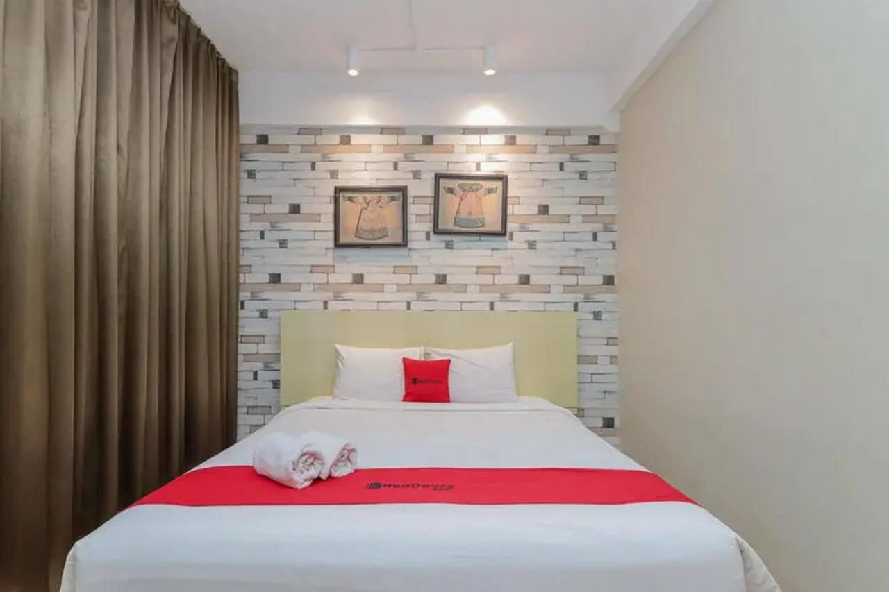 Reddoorz Plus At Riverside Malang Luaran gambar