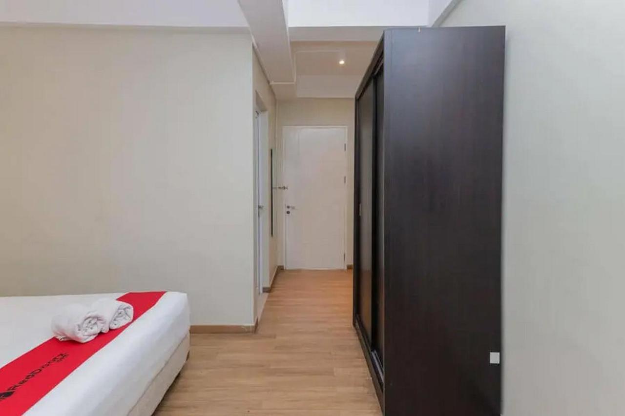 Reddoorz Plus At Riverside Malang Luaran gambar