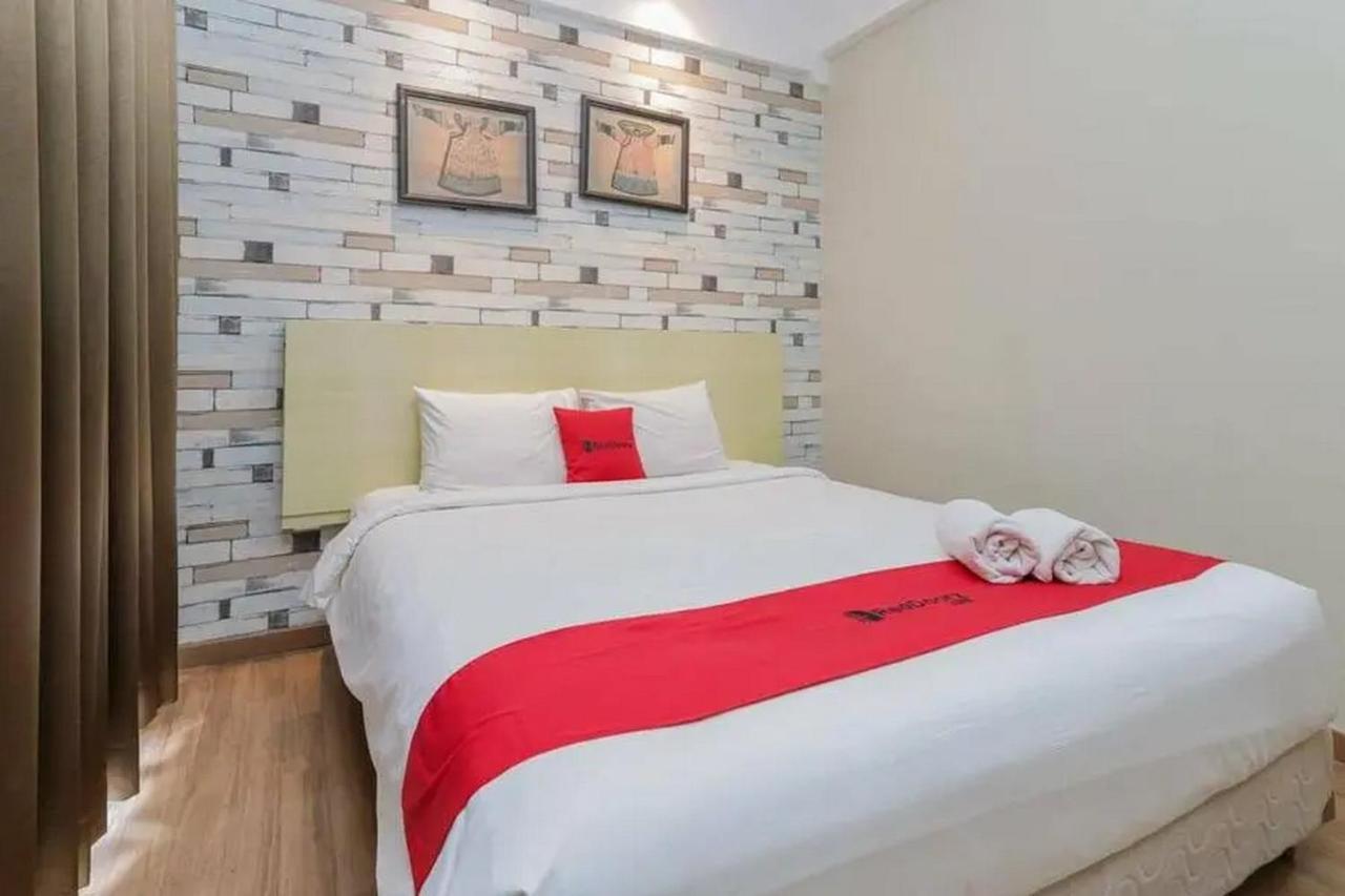Reddoorz Plus At Riverside Malang Luaran gambar